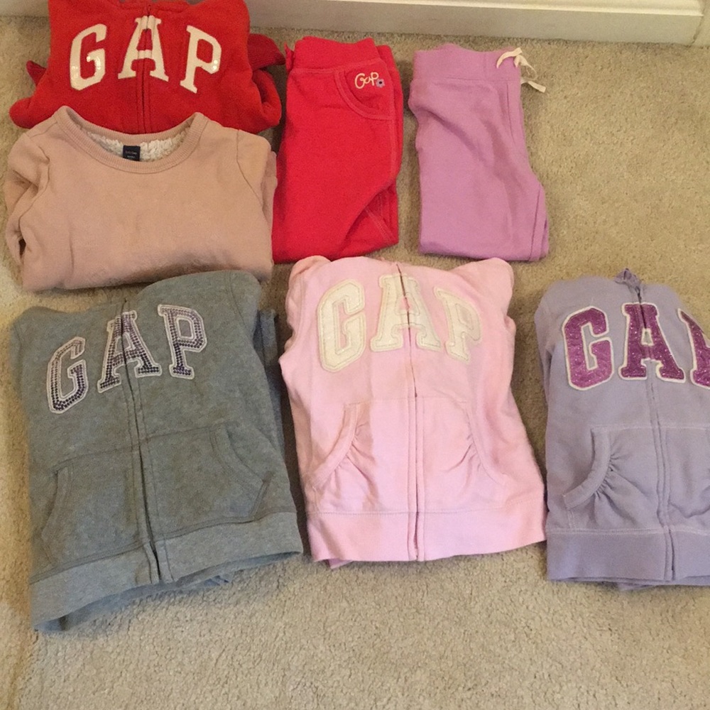 Gap sweat outfits... All for one low price!